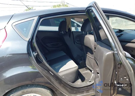 2015 Ford Fiesta S z USA, uszkodzony, nr VIN 3FADP4TJ6FM165250